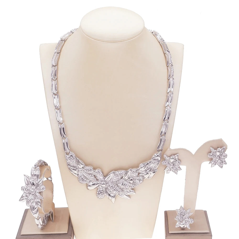 Zhuerrui New Brazil Women Gold-Plated Hug Flowers Jewelry Set Necklace Bracelet Earrings Ring Wholesale Zircon Jewelry SetsX0114