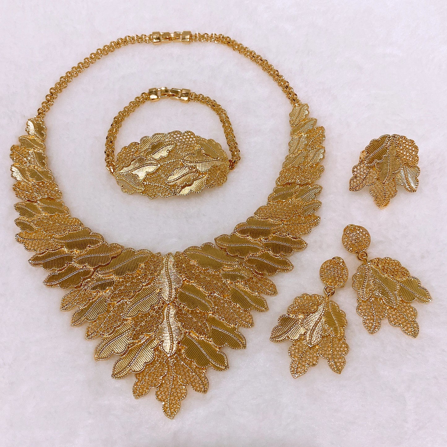 Zhuerrui Gold Plated Ethnic Style Leaf Lace Jewelry Set Necklace Bracelet Earrings Ring for Party Wedding Occasions I0001120