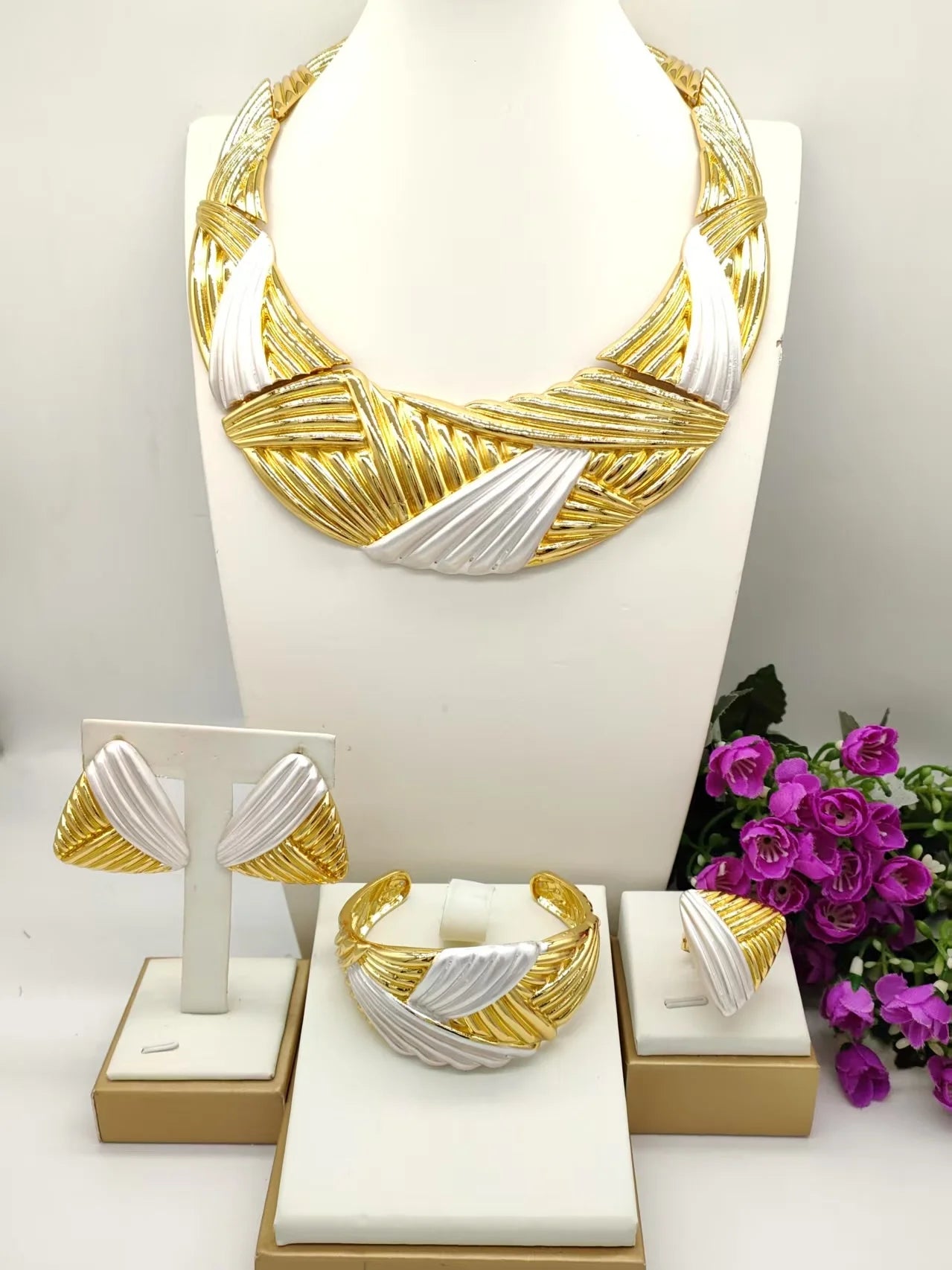 Zhuerrui African Italian Gold Plated Jewelry Set Bold Ribbed Twisted Geometric Choker for Women Wedding Banquet I0057