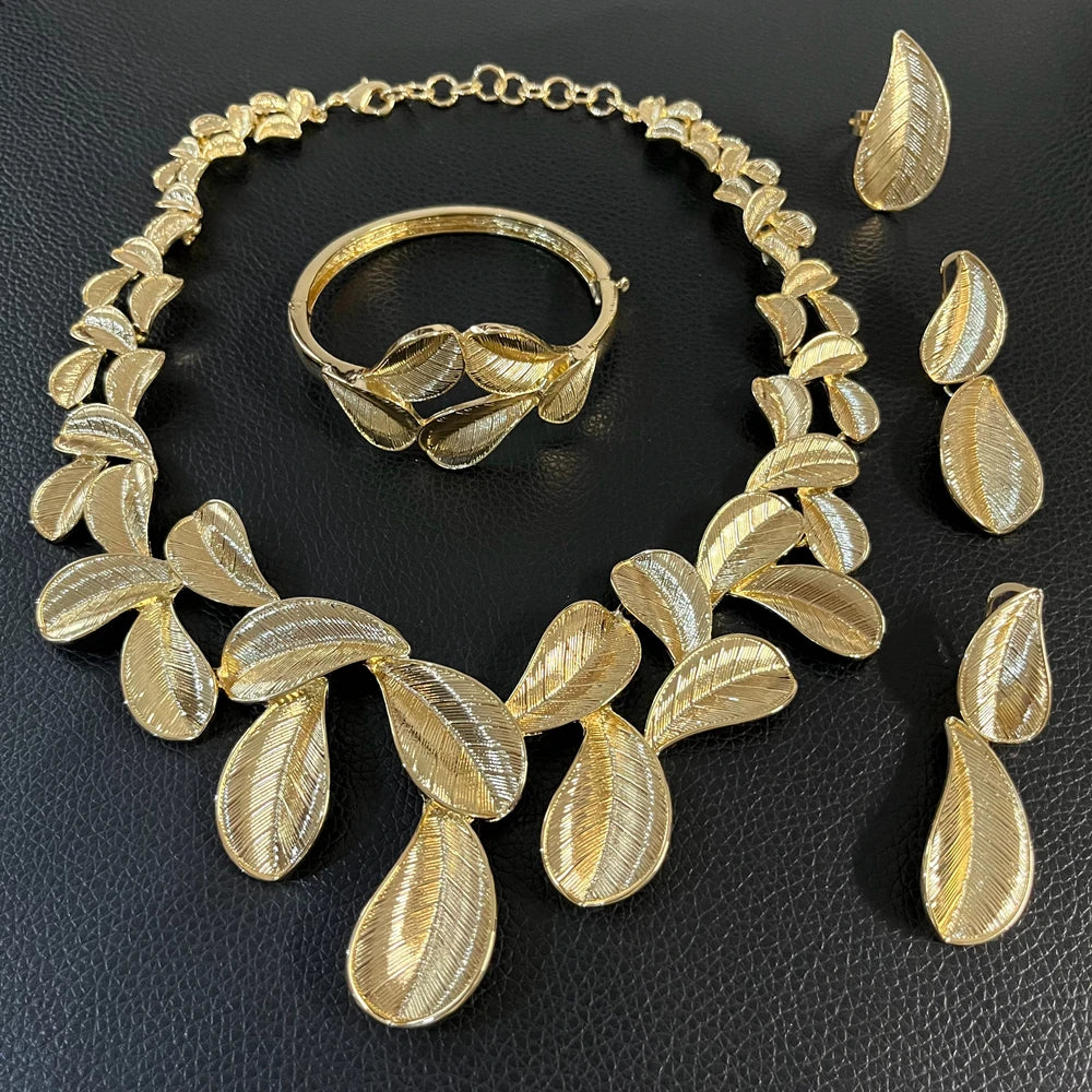 Zhuerrui Italian Gold Plated Jewelry Set for Women Leaf Shape Textured Pattern Necklace Earrings Bracelet Ring Party I0000420
