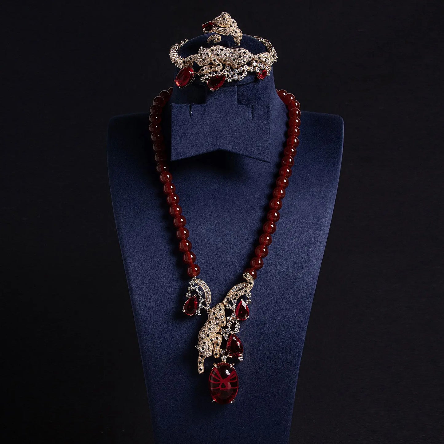 New Arrival Gold Plated Exquisite Leopard Pendant Green Agate Beaded Long Necklace Earrings Sets