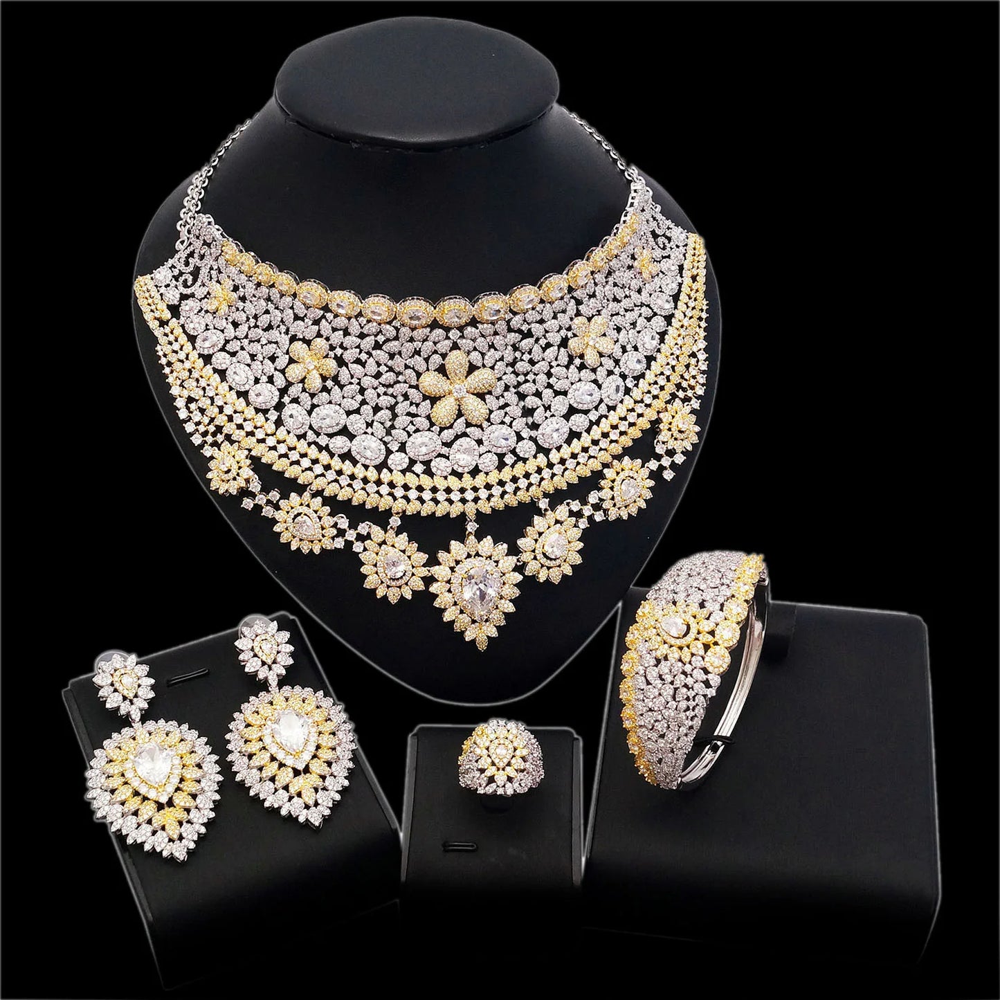 Zhuerrui Hot Sell Brass Girls Jewelry Diamond Women Wedding Cubic Zircon Crystal CZ Dubai Bridal Jewelry Set HZ18013001