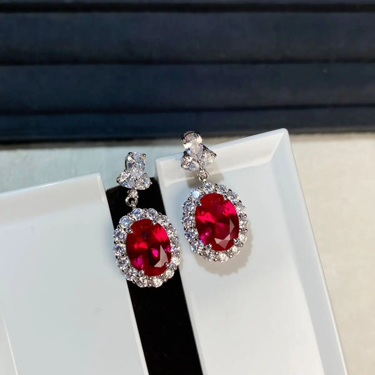 S&S 925 Silver Oval Cut Luxury Jewellery Set | Necklace, Ring & Earrings