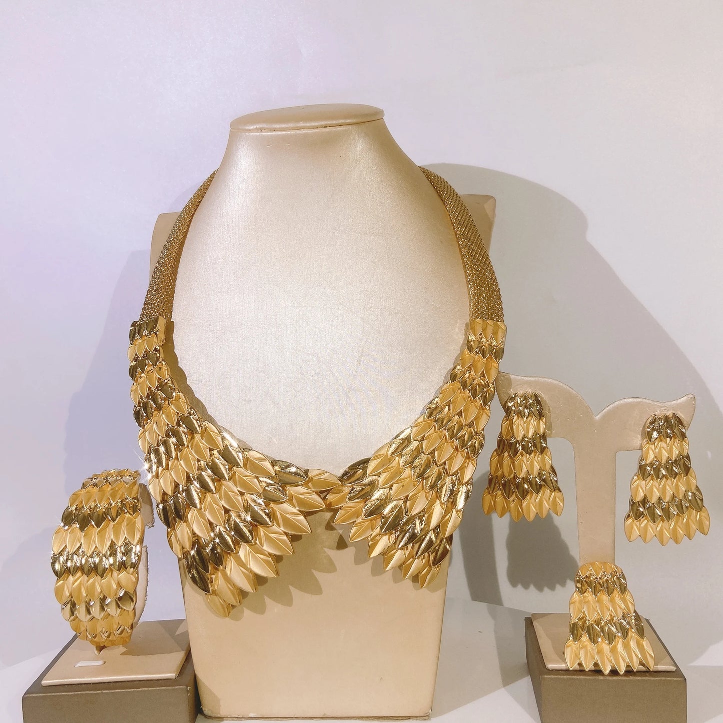 Zhuerrui Italian Gold Luxury Wedding Jewelry Sets Available Necklace Bracelet Jewellery Set High-end Fashionable Luxury H00521