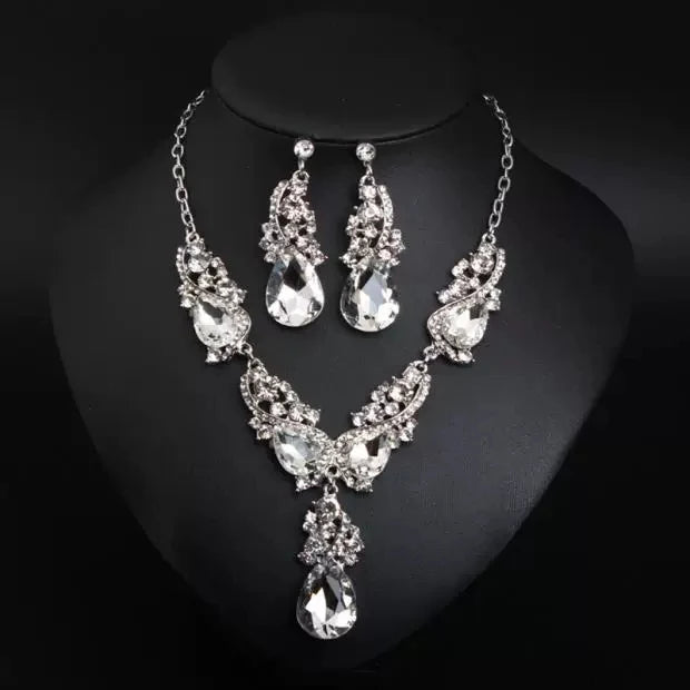 Luxury Princess-Cut Zirconia & Pearl Floral Statement Necklace & Drop Earrings Set — Silver Plated