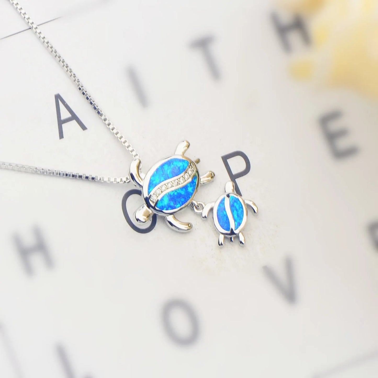Chic Vintage Christian Double Turtle Motif Copper Opal Box Chain Necklace Aobao Geometric Pendant Party Fashion Jewelry