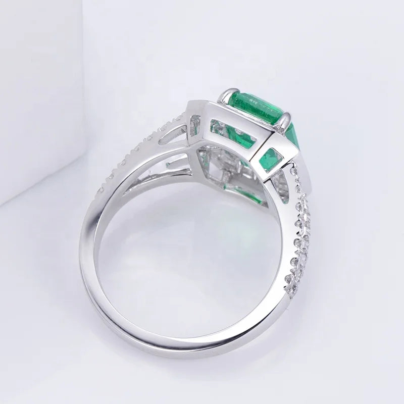 14K Luxury Design Emerald Green Ring for Woman Wedding Engagement Gold Ring Moissanite Ring