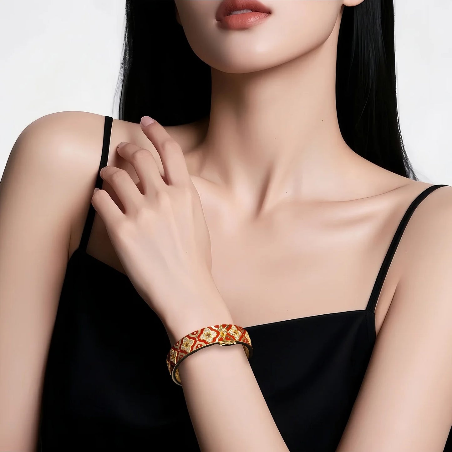 MUSHAN Jewelry Factory Luxury Designer 18K Gold Plated 925 Silver Bangles High Carbon Diamond Red Enamel Flowers Bangle Women