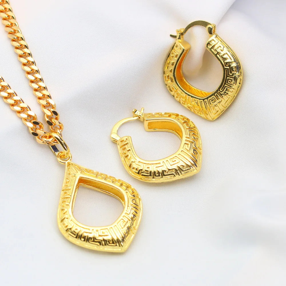 XOTICA Elegant Vintage 18K Gold Plated Copper Jewelry Set for Women Allergy-Free Necklace and Earrings for Weddings Ramadan Holidays
