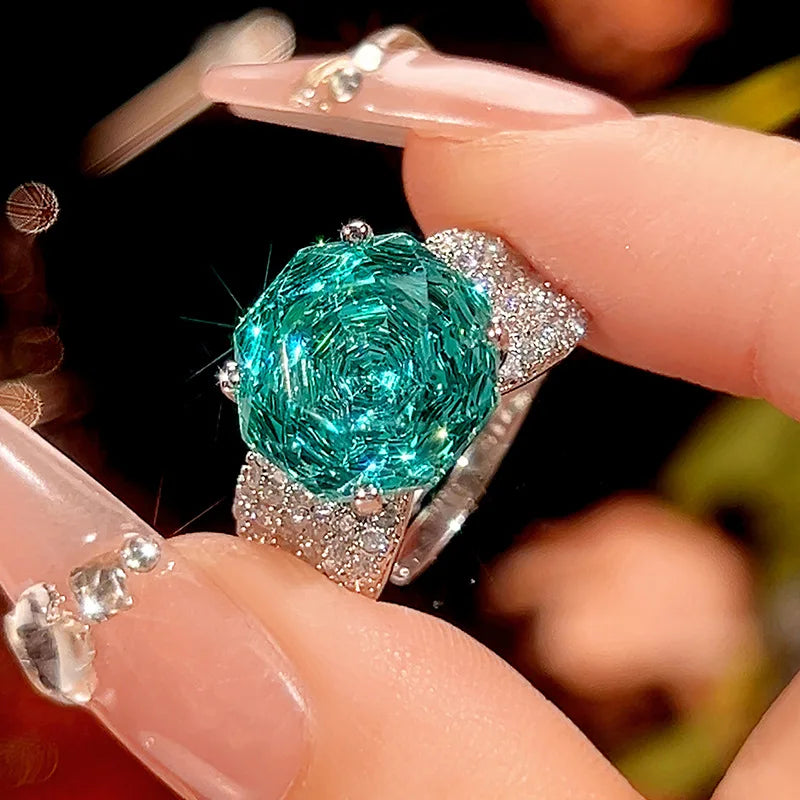 Gemfiori European and American Luxury Zircon Pendant Earrings Rings High-end and Niche Sets Simple and Elegant Jewelry