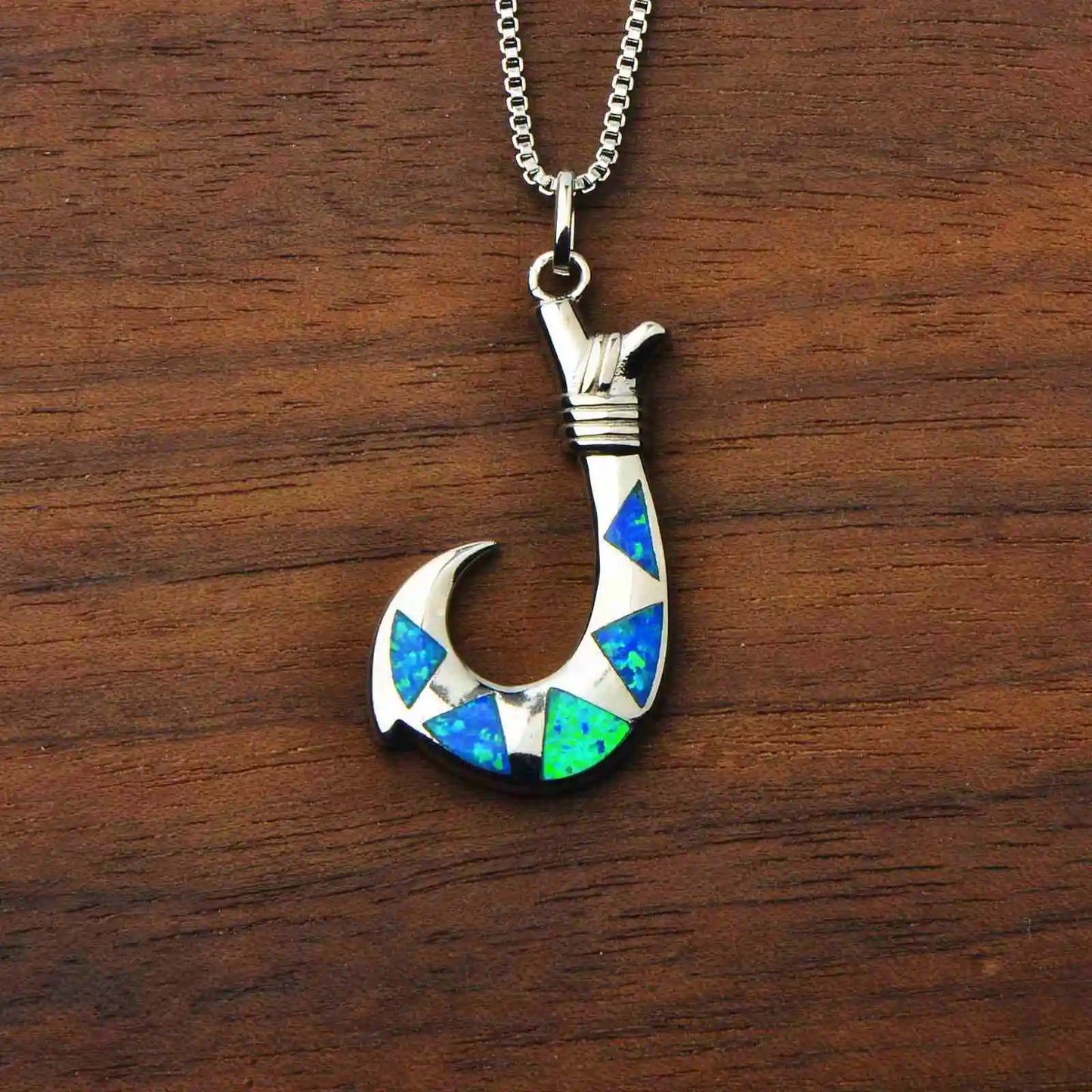 Chic Coastal Hook Necklace Aobao Decorative Inlaid Pendant Fashion Jewelry