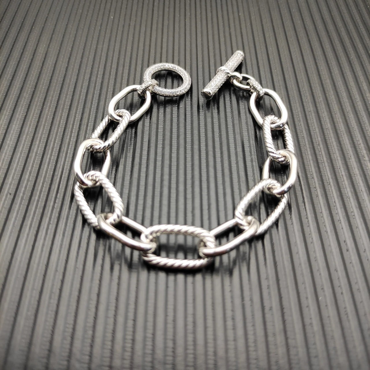 FASHIONISTA DY High-Quality Silver-Plated Diamond-Embedded Bracelets, Gold-Plated Diamond-Embedded Bracelets, Jewelry