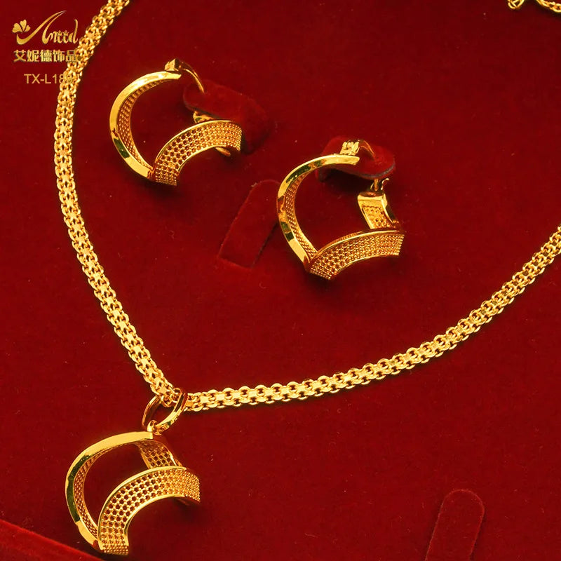 24K Gold Alloy Two-Piece Jewelry Set Indian Dubai Wedding Accessories Sand Gold Twisted Geometric Necklace Earrings for Unisex