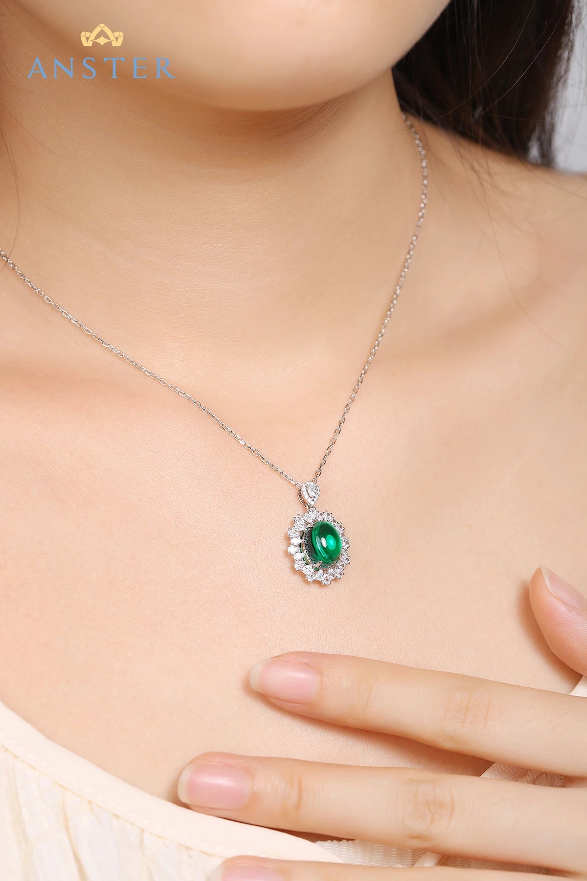 Gemfiori Hot Selling High Quality Lab Grown Emerald Bridal Necklace Wedding Jewelry Emerald Gemstone Fashion Necklace for Party