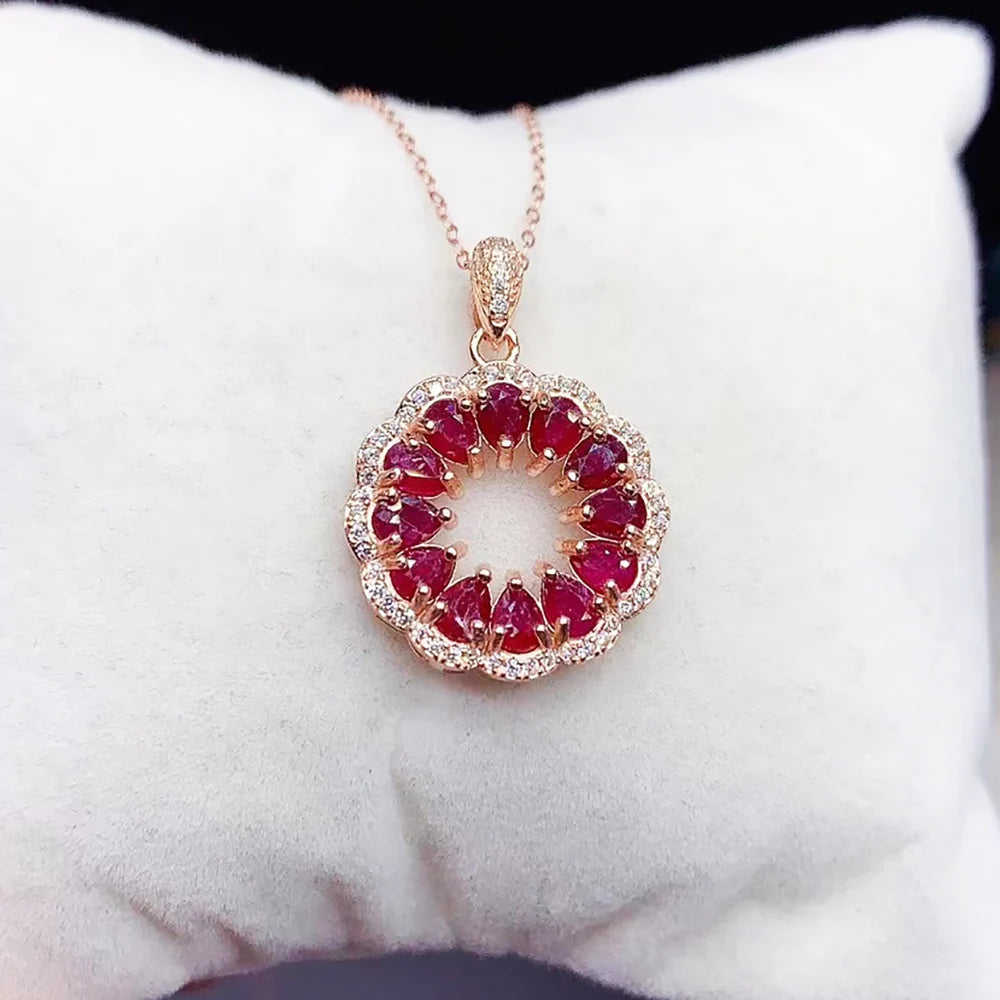 Gioiellieri Natural Ruby Rose Gold Plated 925 Sterling Silver Exquisitely Crafted Claw Setting Gemstone-Inlaid CMA Pendant Necklace