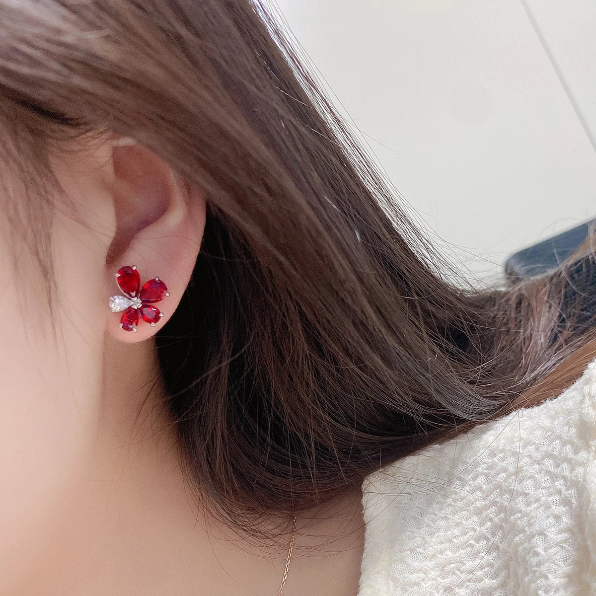 ArtistA Butterfly Pear Cut Lab Ruby Gems Women Silver Stud Earring Jewelry Set Sterling S925 Earrings