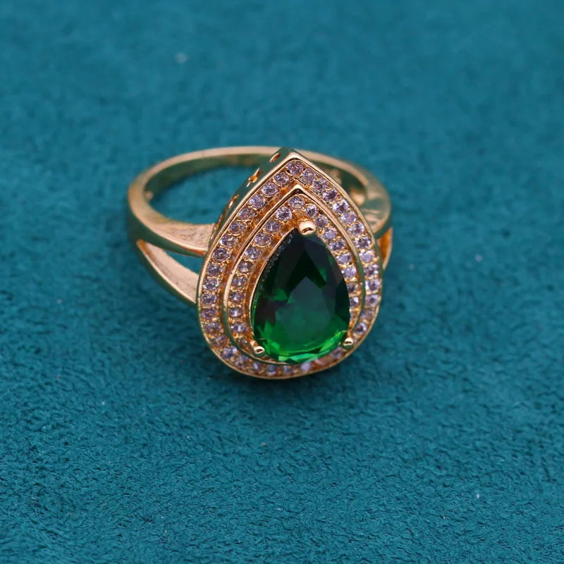 REDheart Custom 18K Gold and Silver Water Drop Green Crystal Ring Classic Style Women's Alloy Jewelry for Wedding Parties