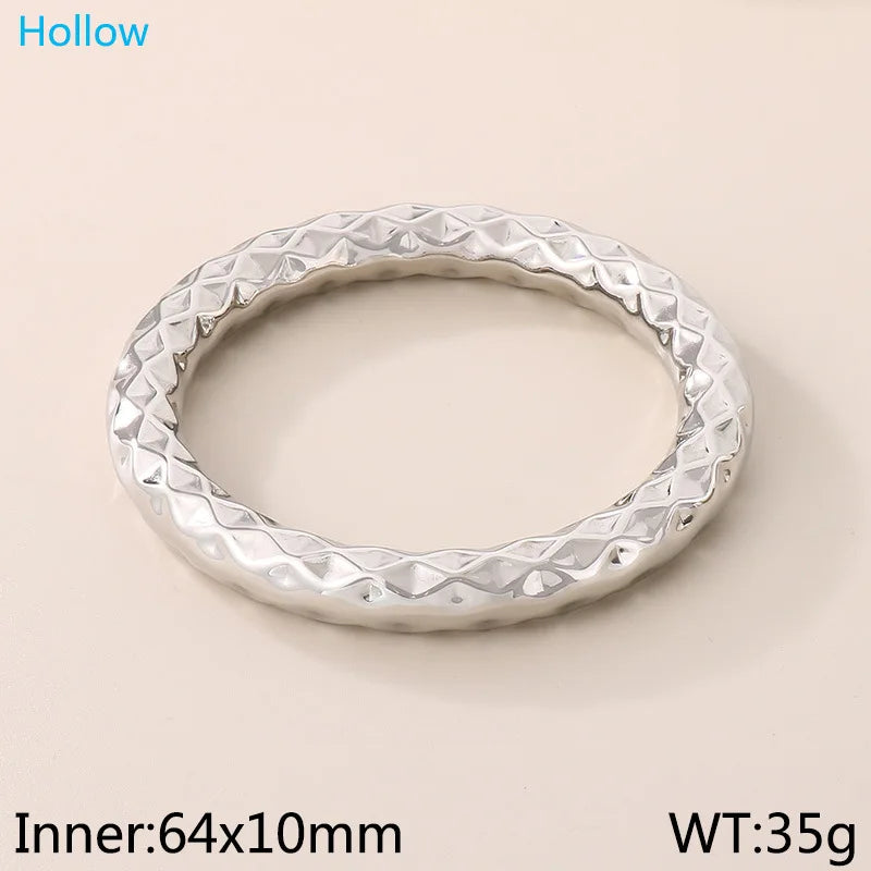 FASHIONISTA European American Temperament Stainless Steel Bracelet Fashionable Sparkling Hollow Jewelry Bangles