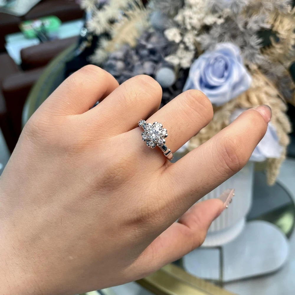 MuShan Jewelry Factory 6mm Round White G 1 Carat High Carbon Diamond Ring High End Niche and Versatile for Women