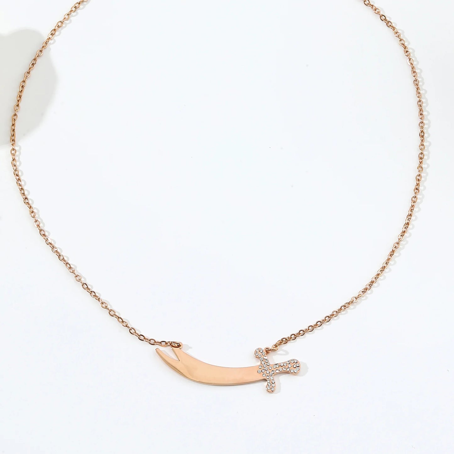 New Curved Sword Stainless Steel Electroplated Necklace Pendant for Women-Light Luxury High-End Exquisitely Crafted