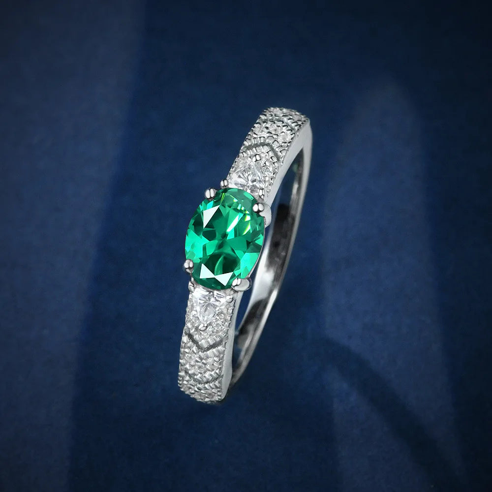 Silverelli | 925 Silver Egg-Shaped Gemstone Ring | 1 Carat | Platinum Plated | Pave Setting