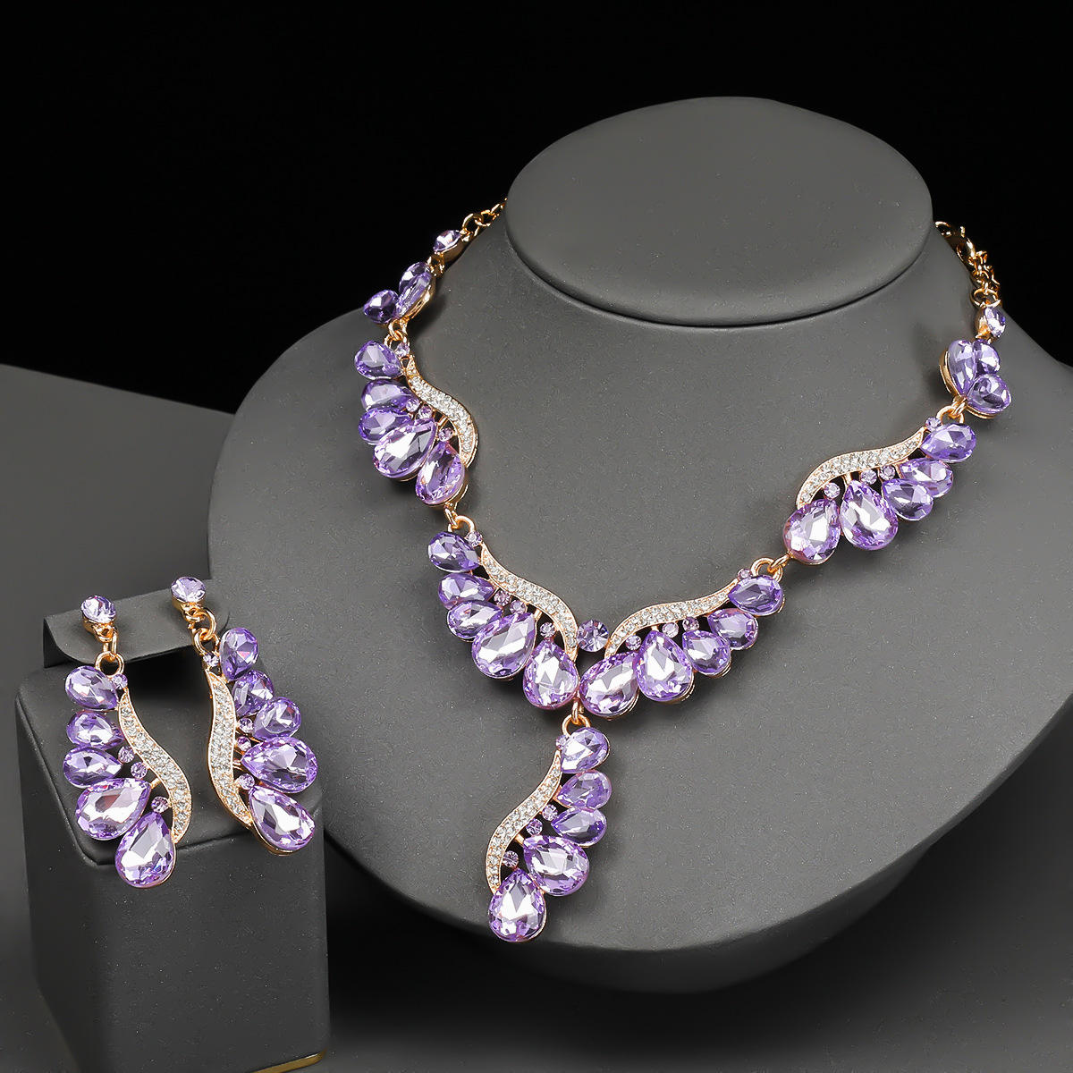5 SETS FOR £49/-
