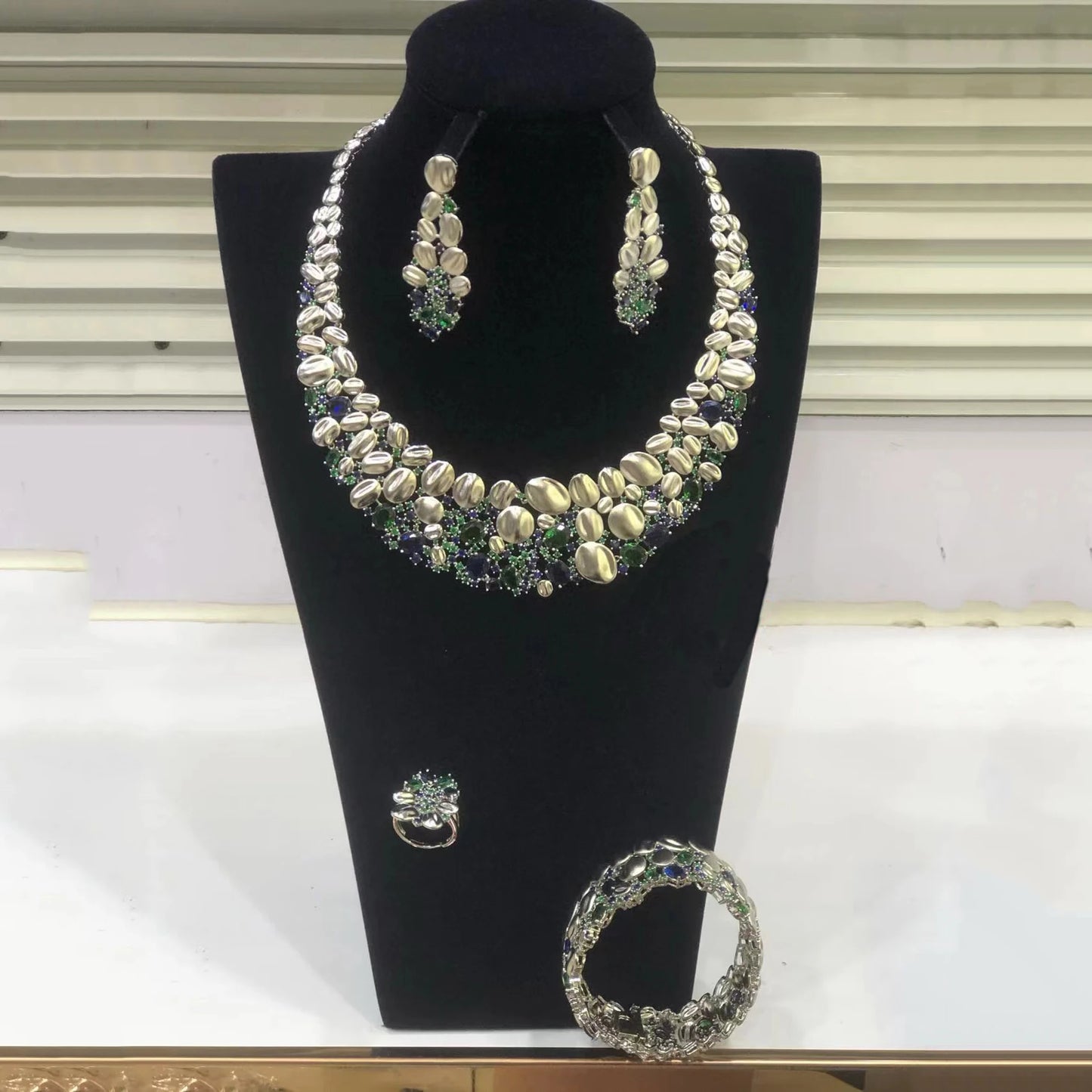 Zhuerrui American Diamond Jewelry Sets Luxury Cubic Zirconia Jewelry Set Wedding Party Fine Woman Jewelry Set HZ220505201