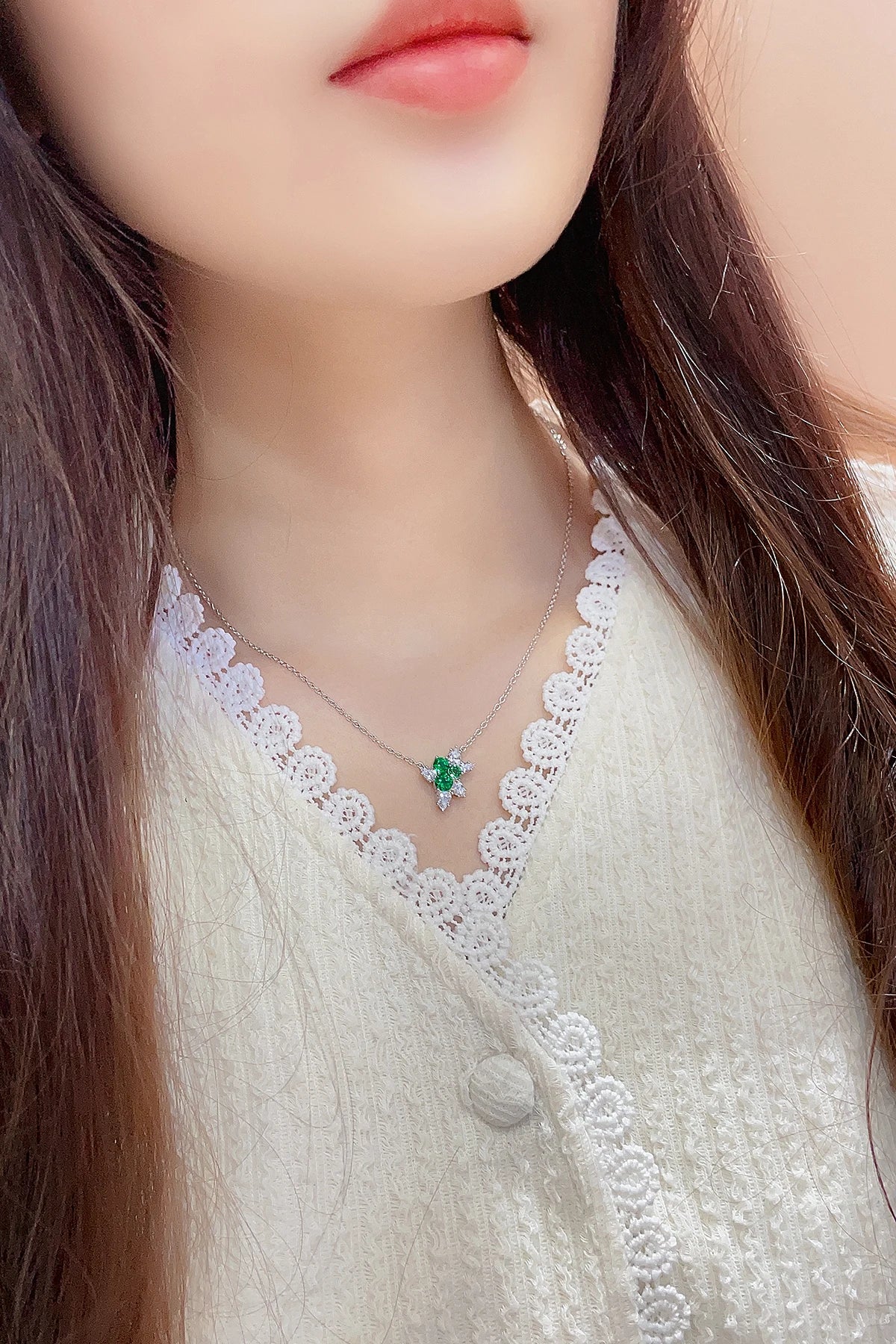 Gemfiori Factory Direct Sale Lab Grown Emerald Gemstone Pendant Necklace 925 Sun Sterling Silver Jewelry for Women