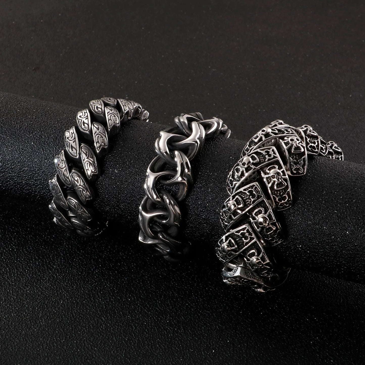 KALEN Punk Personality Bone Chain Stainless Steel Bracelet Man