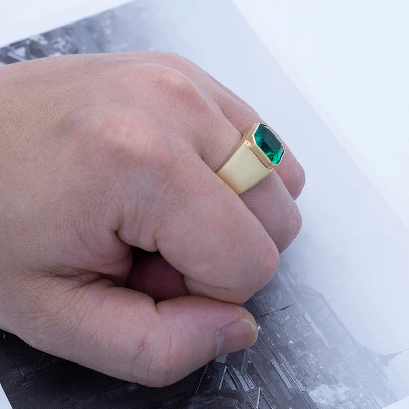 MSR-732 18k Gold Custom Men Fashion 10.48mm*10.48mm Asscher Cut Emerald Ring
