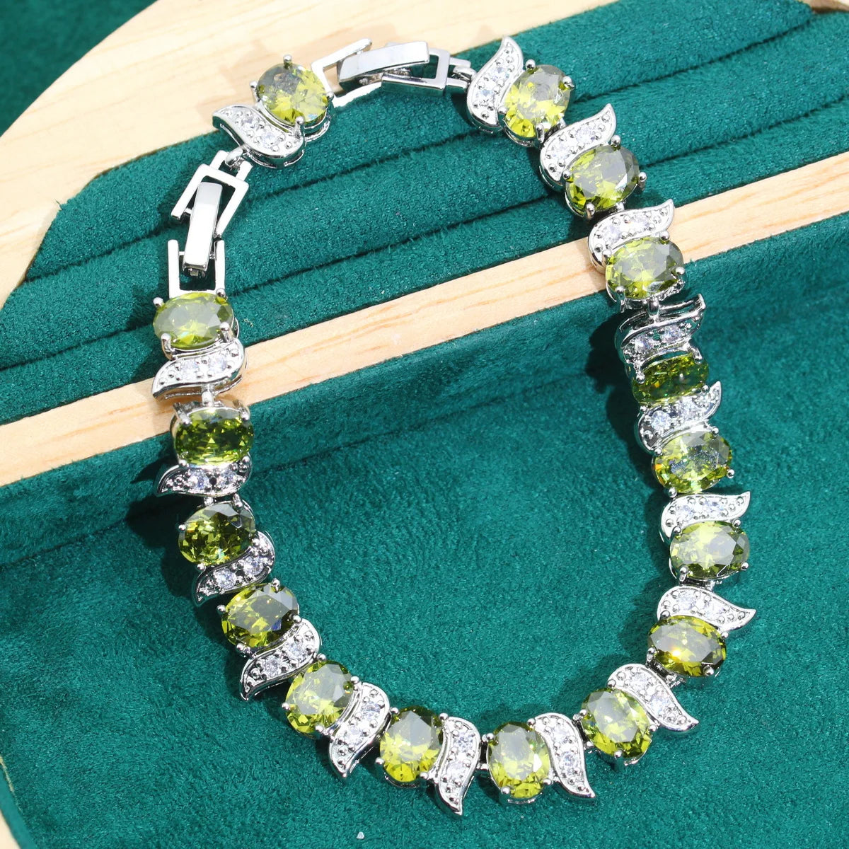 XOTICA Classic 925 Silver Bridal Jewelry Set Women's Wedding Olive Green Zircon Bracelet Earrings Necklace Pendant Ring for Anniversary