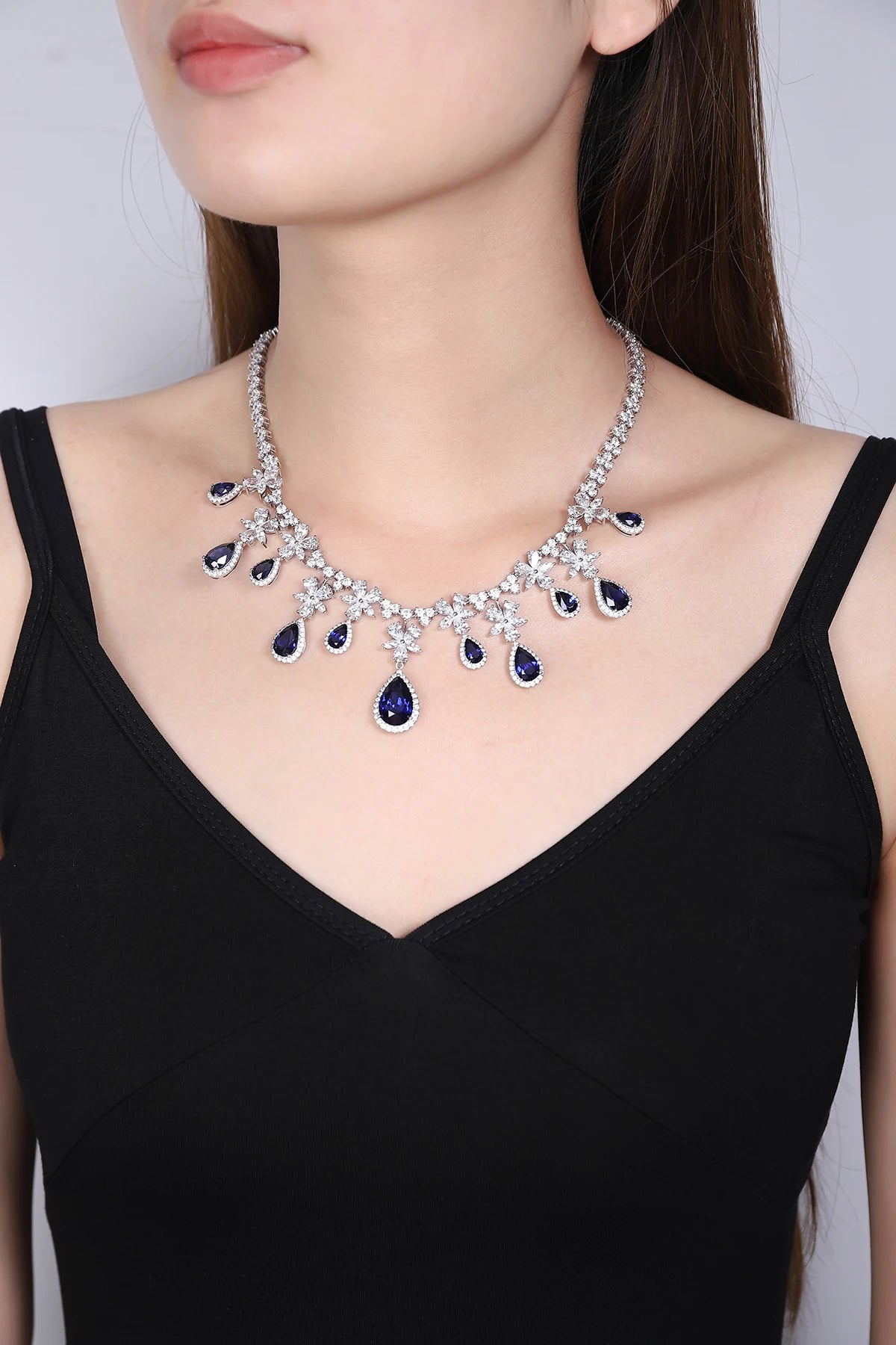 Gemfiori Luxury Design Lab Grown Sapphire Jewelry S925 Rhodium Plated Women Gemstone Party Engagement Necklace Customized Gold Acceptable