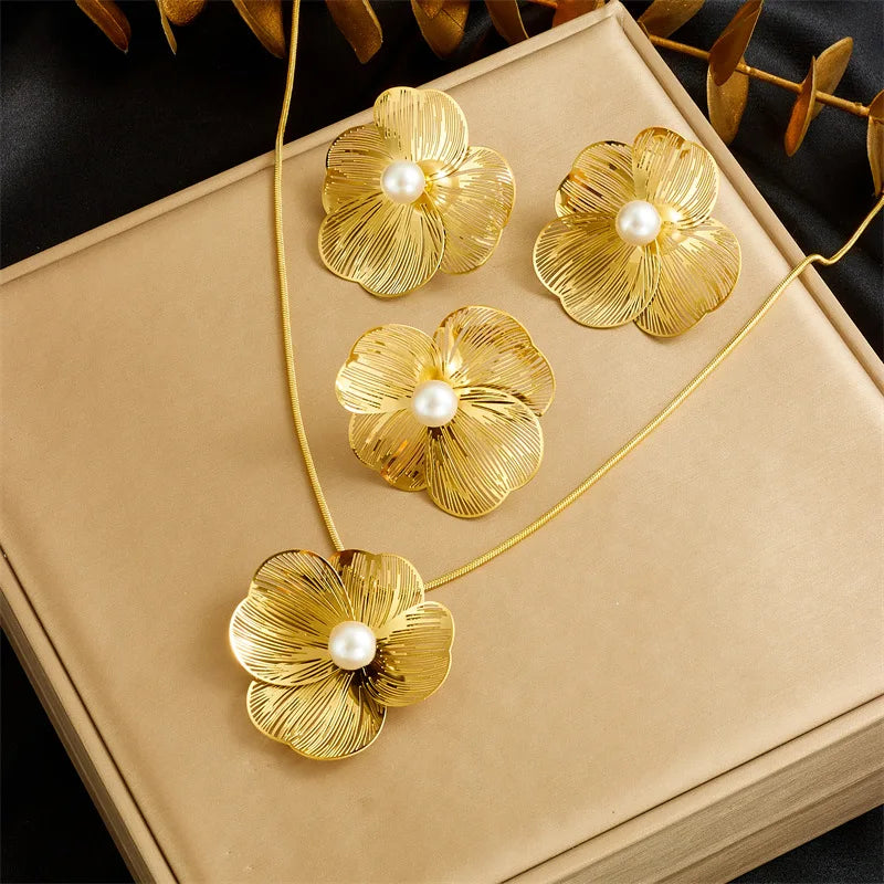 Gold Flower Necklace, Earrings & Ring Jewellery Set | Black & White Luxury Fashion Set