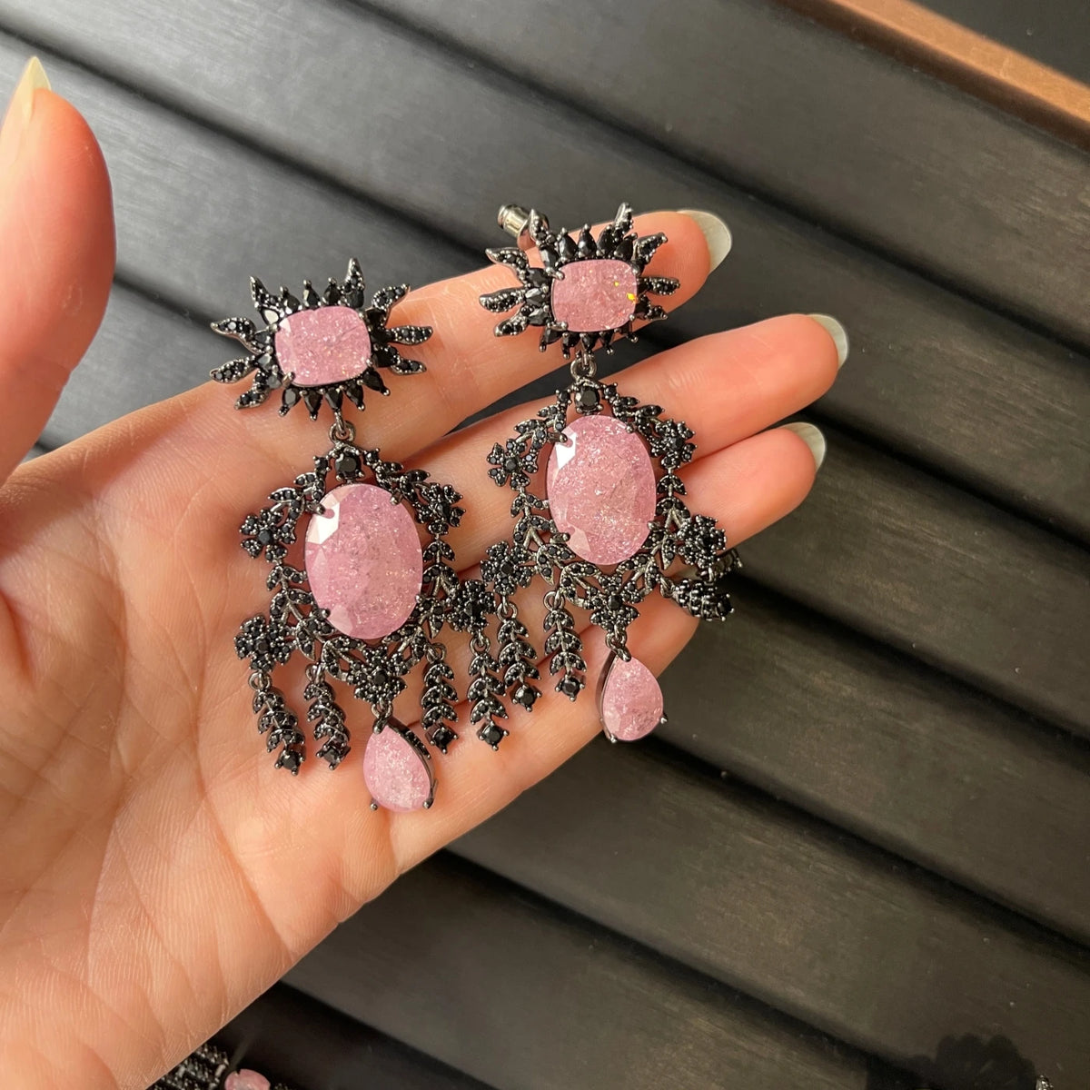 XOTICA TIANSHE Vintage Dark Aged Heavy 3pcs Jewelry Set Sunflower Wide-row Bracelet Long Double-layer Dangle Earrings & Flower Ring