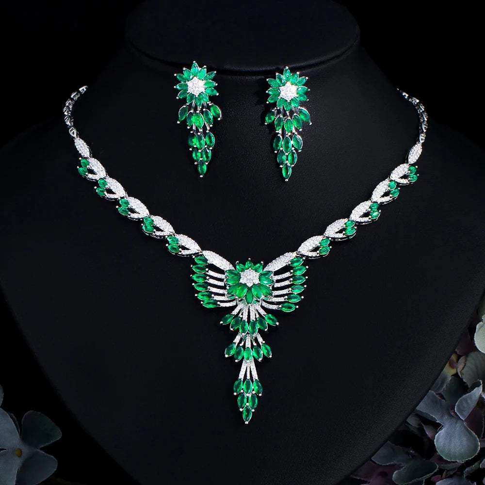 Wholesale Women Luxury Jewelry Cubic Zirconia Stone Paved Necklace and Drop Earrings Bridal Green Jewelry Set for Wedding