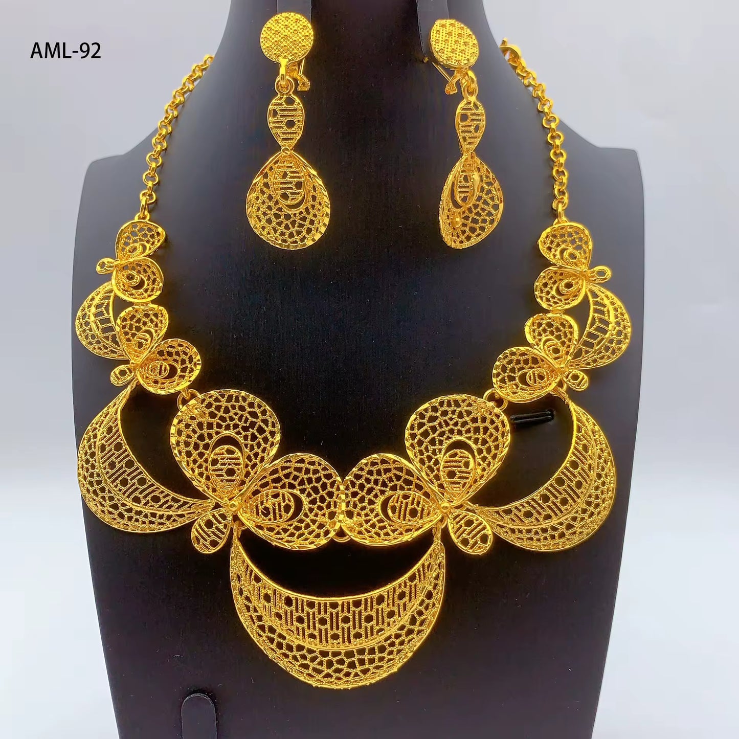 NLB01SPECIAL169 7 sets for £49/-