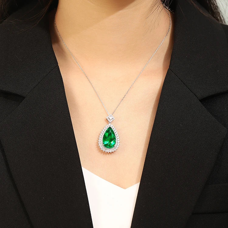 Gemfiori Adjustable Big Carat Pendants 11.07ct Lab Grown Emerald Necklace 9k 14k 18k Women Female Fashion Gold Thin Chains Necklaces