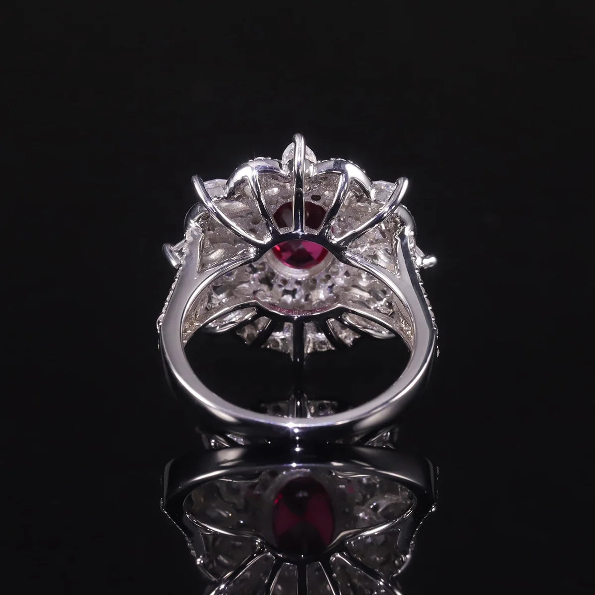 ArtistA AR013 Abiding Luxury Vintage Cubic Zirconia 925 Sterling Silver Ice Cut Lab Grown Ruby White CZ Flower Anniversary Ring