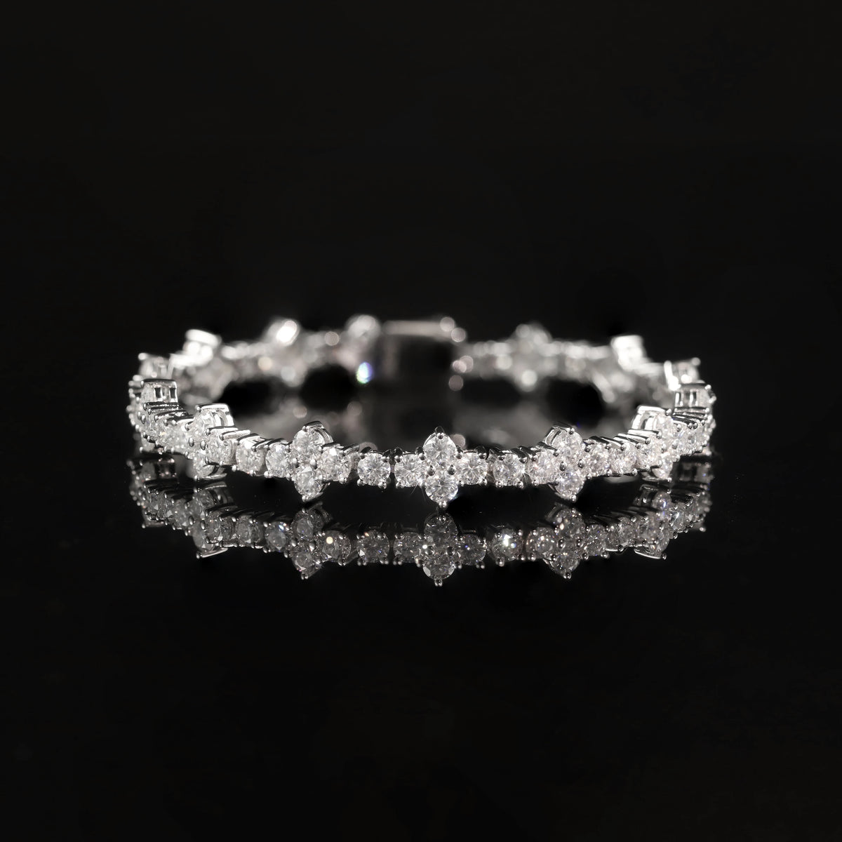 ArtistA Abiding OEM ODM Unique Design Fancy Multi-shape Cut Tennis Bracelet 925 Silver Solid Gold Custom Stone Tennis Bracelet