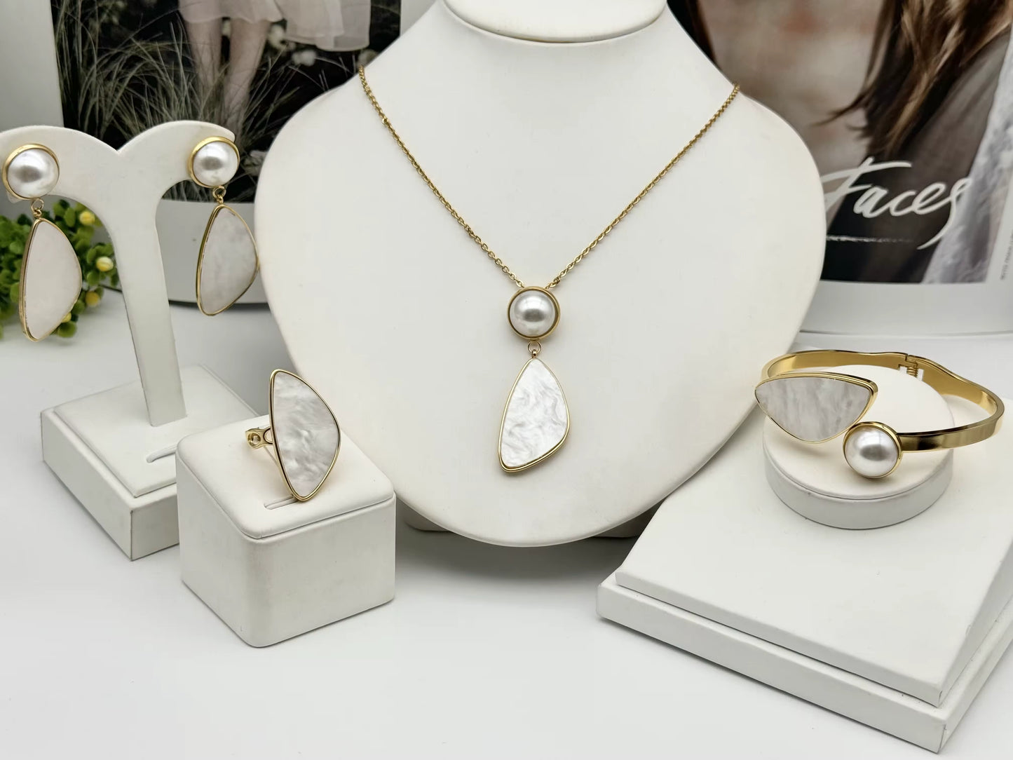 NLB01SPECIAL092 4 sets for £49/-