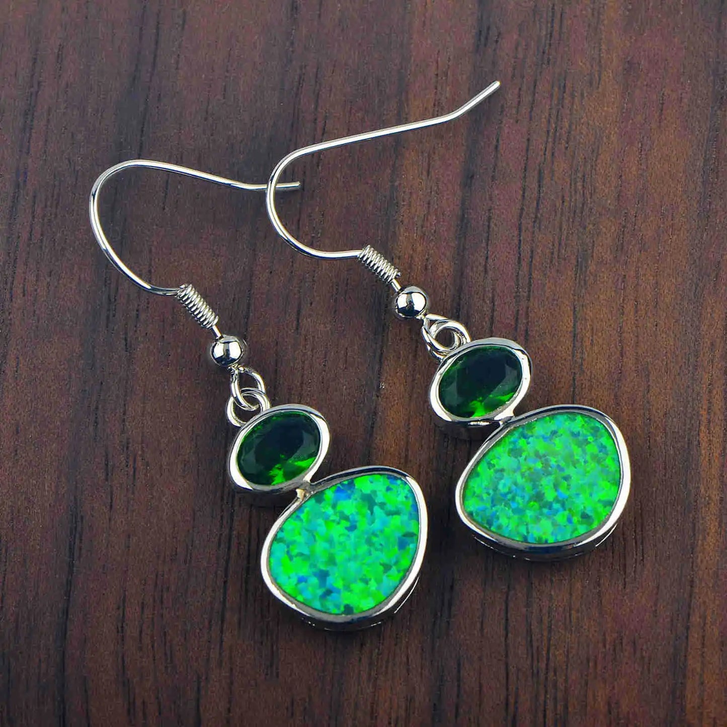 Retro Green Australian Opal Earrings High-Grade Euro-Style Sparkling Earrings