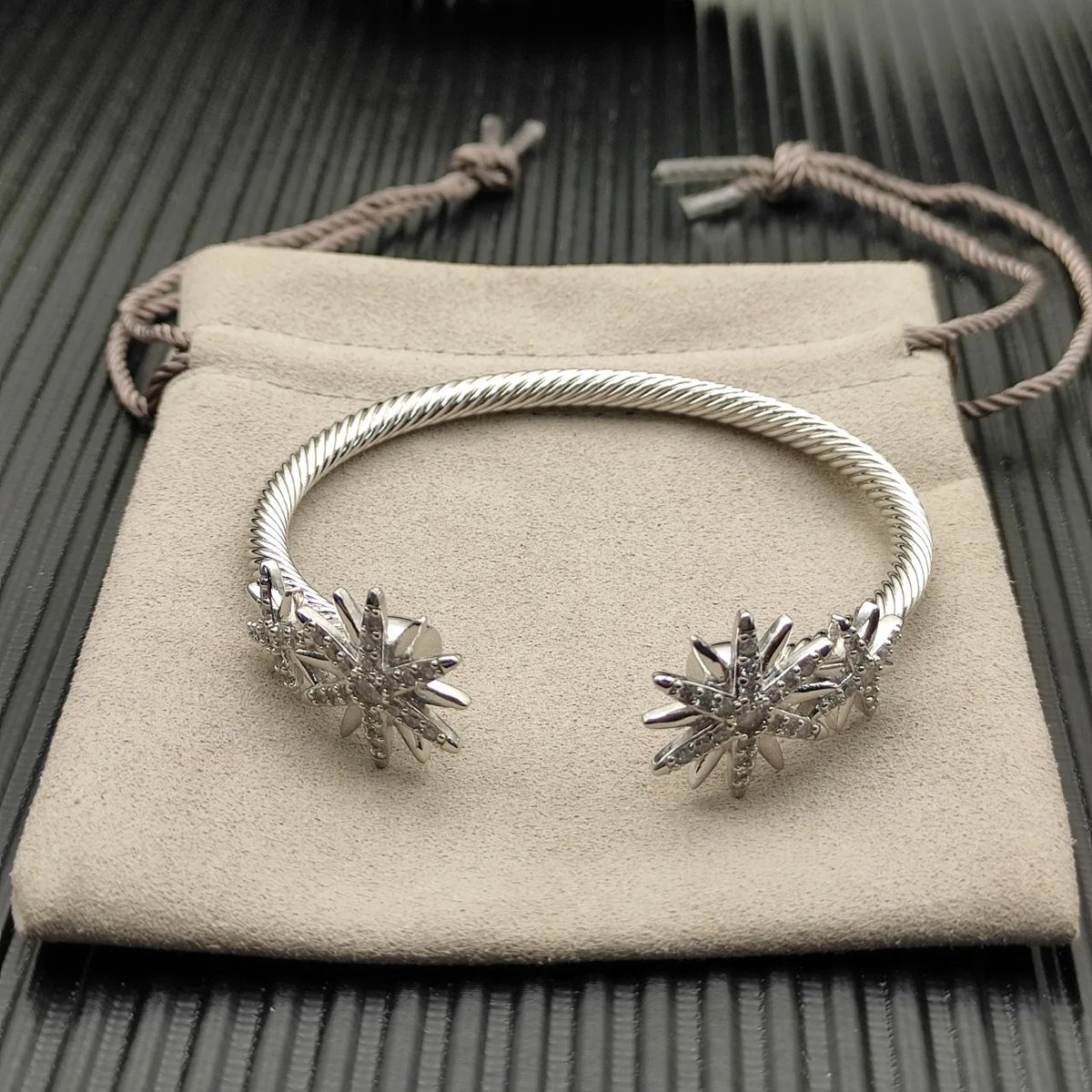 FASHIONISTA DY High-Quality Gold-Plated Diamond-Studded Bangle, Unisex Silver-Plated Diamond-Studded Bangle, Jewelry