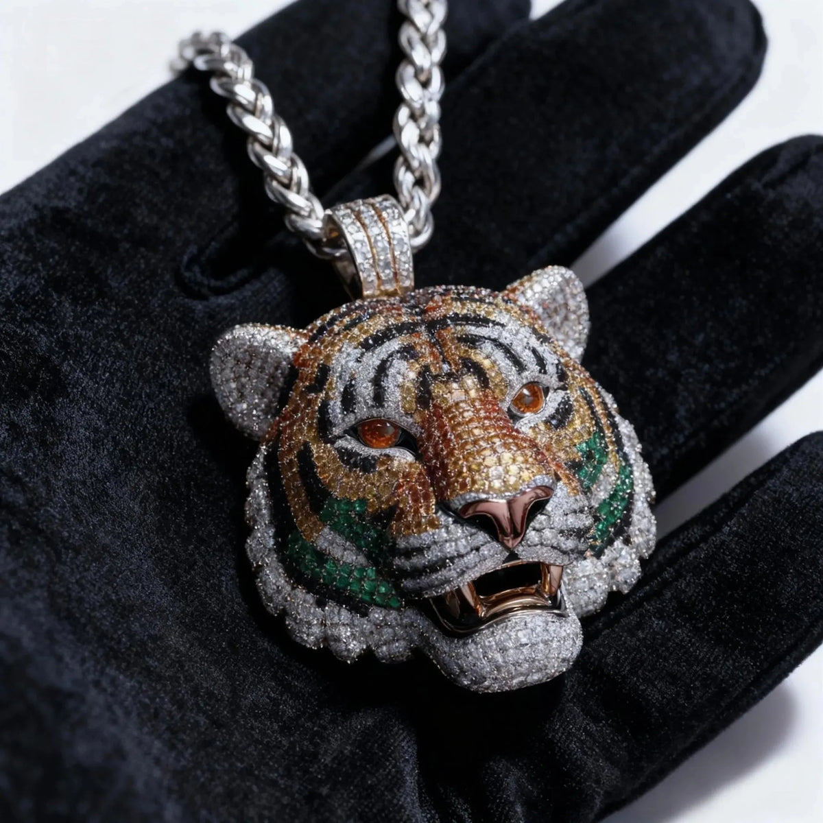 BiG-BOSS HIO HOP Jewelry Tiger Hip Hop Pendant ICED Men Blingbling Animal Silver Plated Cushion Cut Moissanite Freshwater Pearl Channel