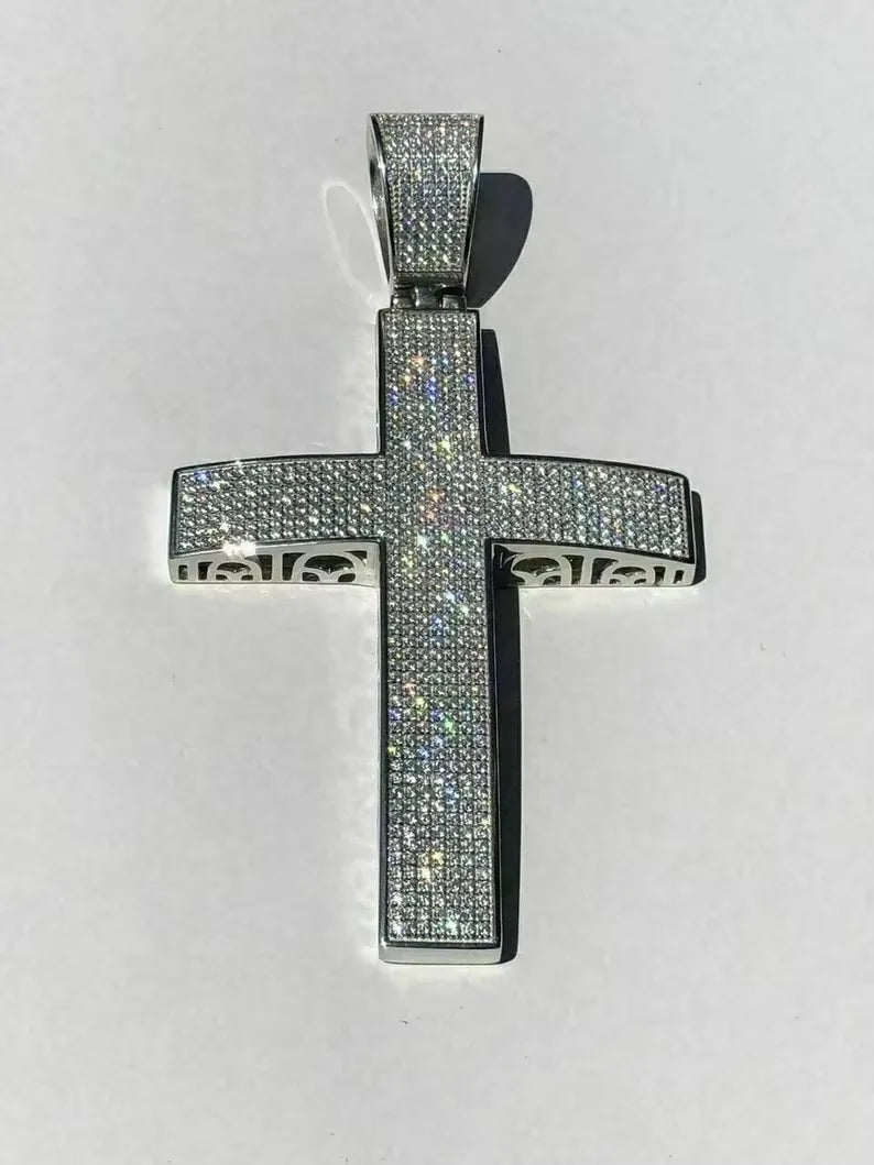 BiG-BOSS Iced Out Cross Pendant Silver Tone Classic Religious Hip Hop Jewellery for Men and Women