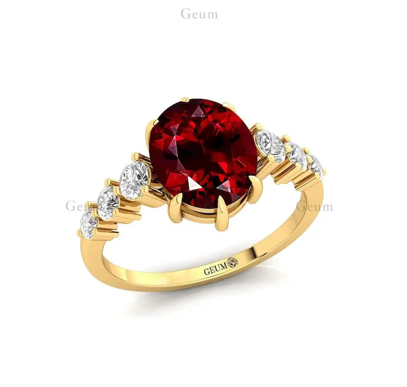 18K Solid Gold Ring With Natural Red Garnet Gemstone Luxurious Design Pure Gold Fine Birthstone Jewelry With Real Diamonds OEM