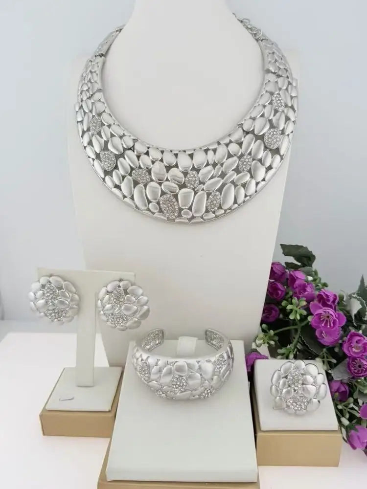 Zhuerrui Luxury Gold Plated 4PCS Jewelry Set for Women African Dubai Bridal Wedding Bib Necklace Classic Jewel Gift I0173