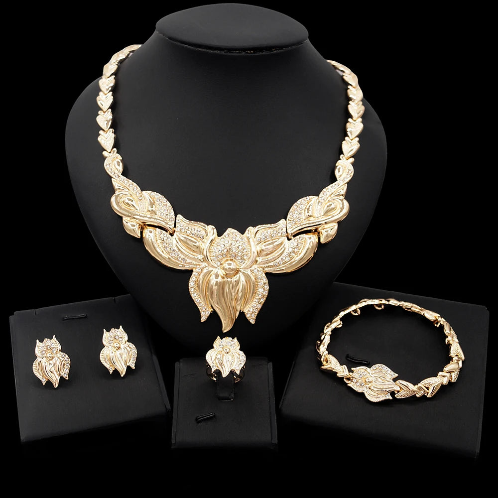 Zhuerrui Big Flowers I Love You Xoxo Hug and Kiss Jewelry Set Dubai Wedding Golden Fashionable Luxury Necklace Jewelry Set X0095