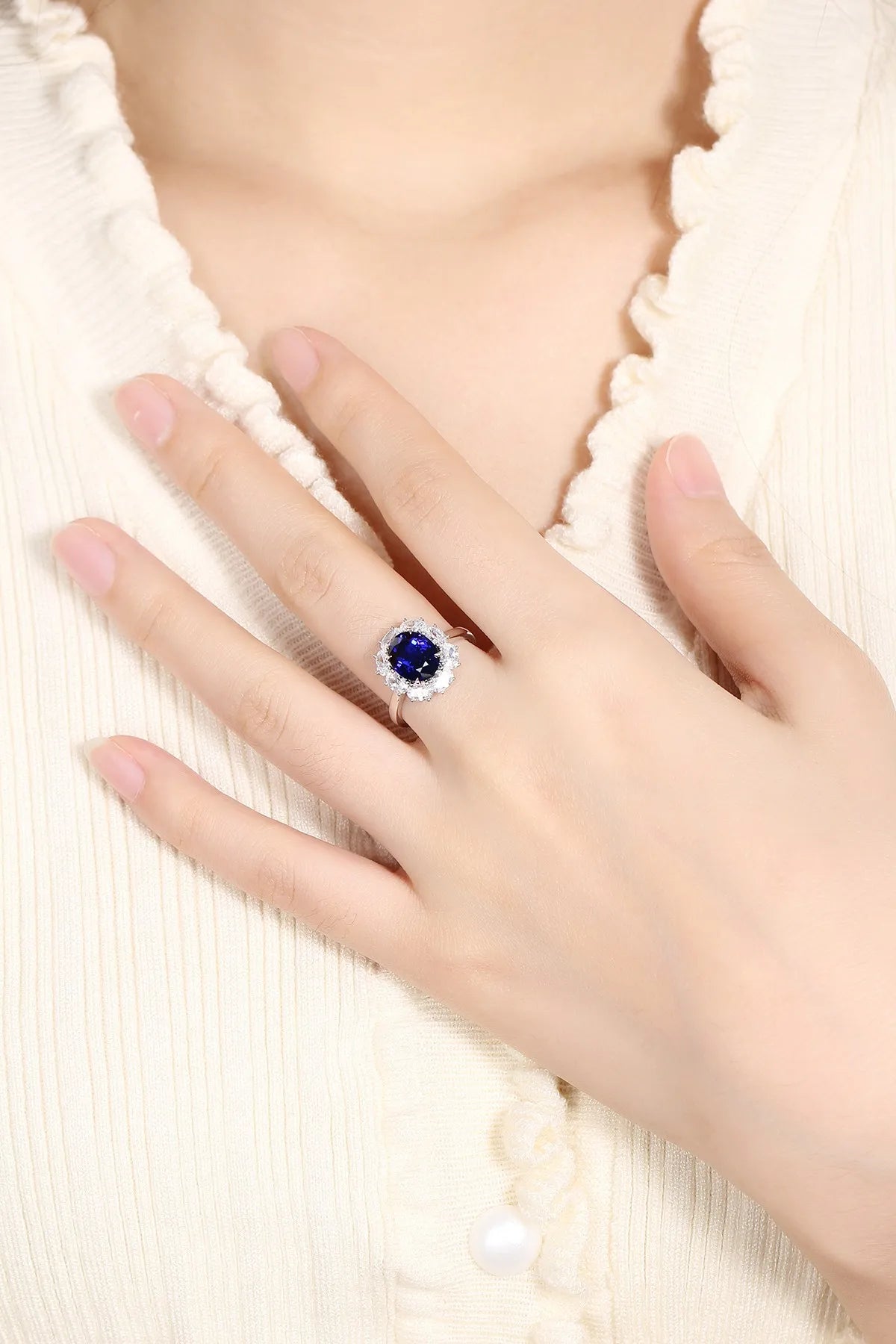Gemfiori Anster Lab Made Diamonds and Ring S925 Sterling Silver Oval Cut Lab Created Blue Sapphire Women Ring
