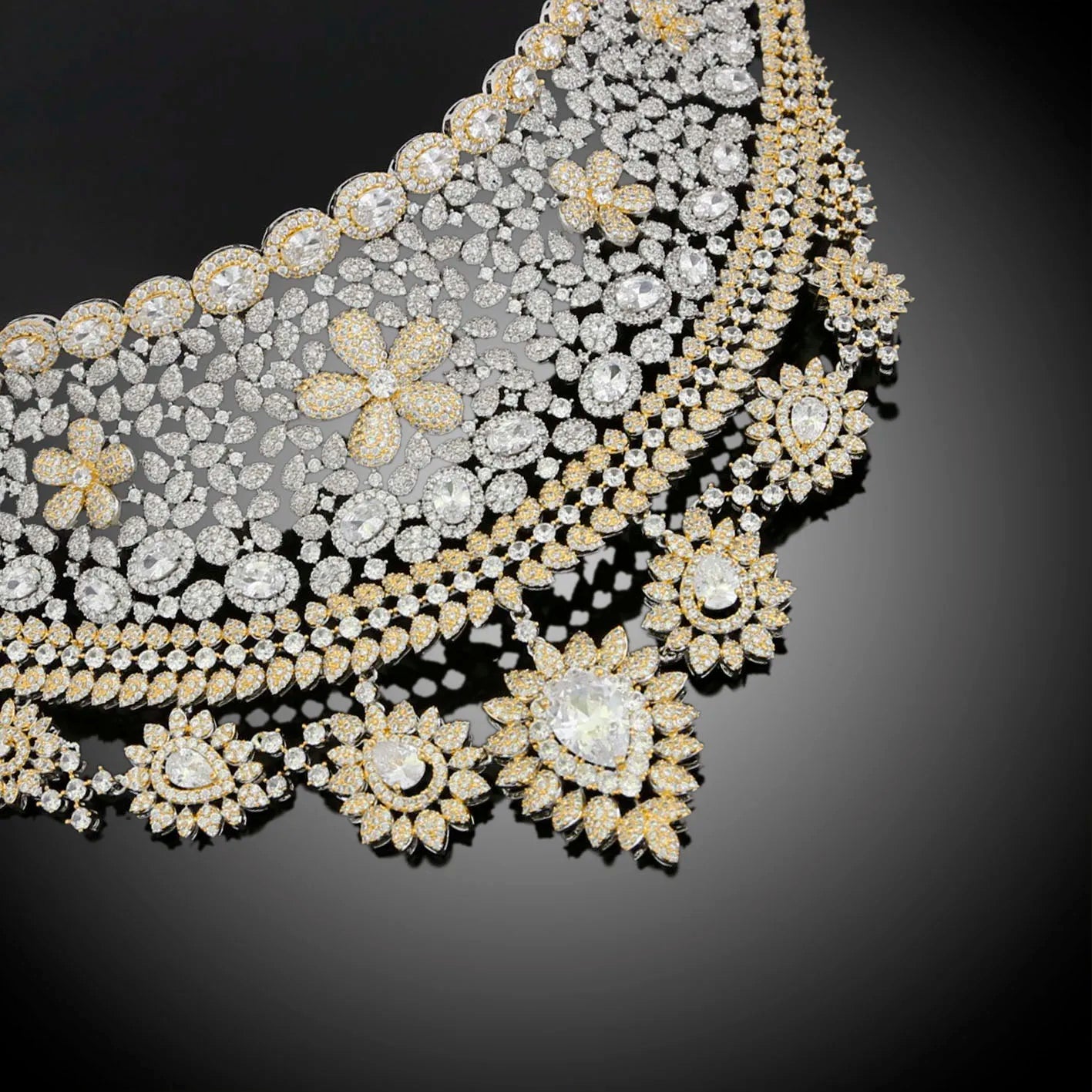 Zhuerrui Hot Sell Brass Girls Jewelry Diamond Women Wedding Cubic Zircon Crystal CZ Dubai Bridal Jewelry Set HZ18013001