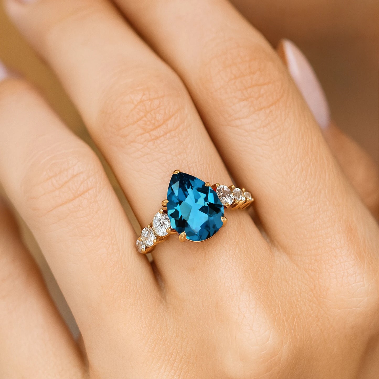 Wholesale Engagement Wedding Minimalist Classic Jewelry 18k Solid Gold Bridal Ring Adorned Natural London Blue Topaz Gemstone